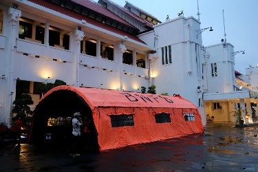 Pemkot Surabaya Siap Kirim Alat Berat dan SDM Bantu Bencana Alam Jatim
