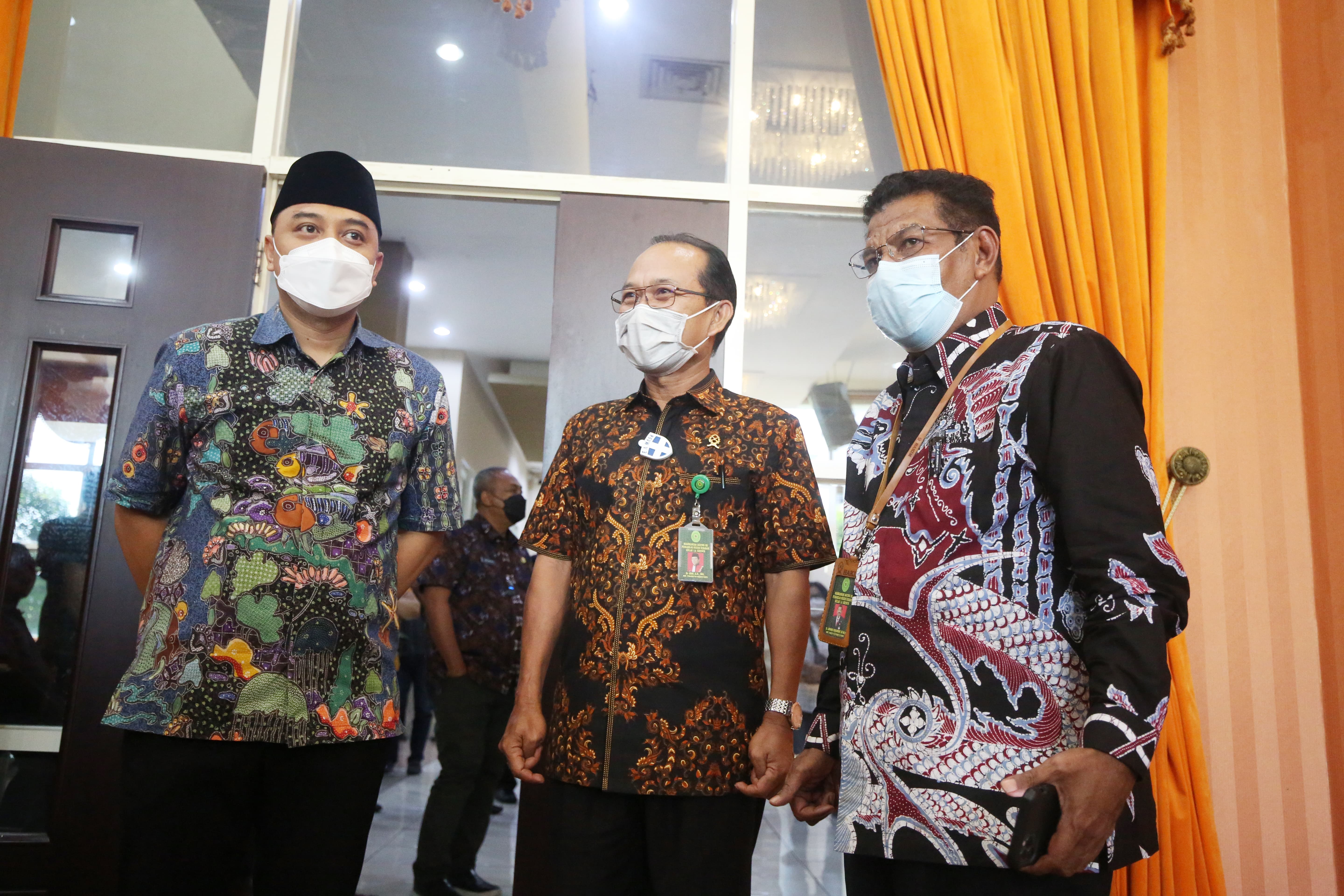 Layanan Adminduk Tetintegrasi Dengan PN Surabaya Diluncurkan