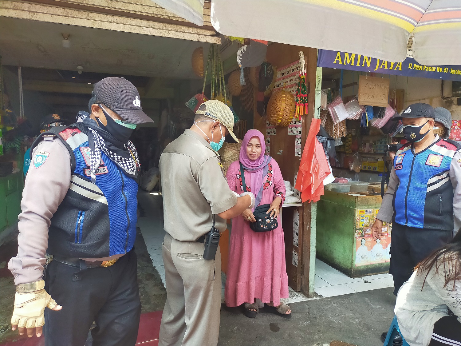 Tim Swab Hunter Gencar Sasar Pelanggar Prokes