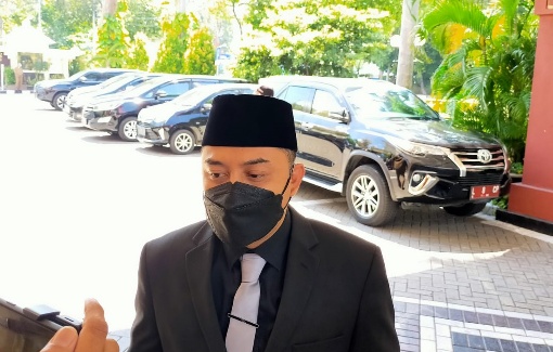 Pemkot Surabaya Komitmen SD-SMP Gratis bagi Peserta Didik MBR