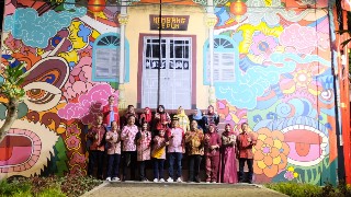 Pembukaan wisata pecinan Ke.bNg Jepun oleh Walikota Eei Cahyadi. (Diskominfo Surabaya)