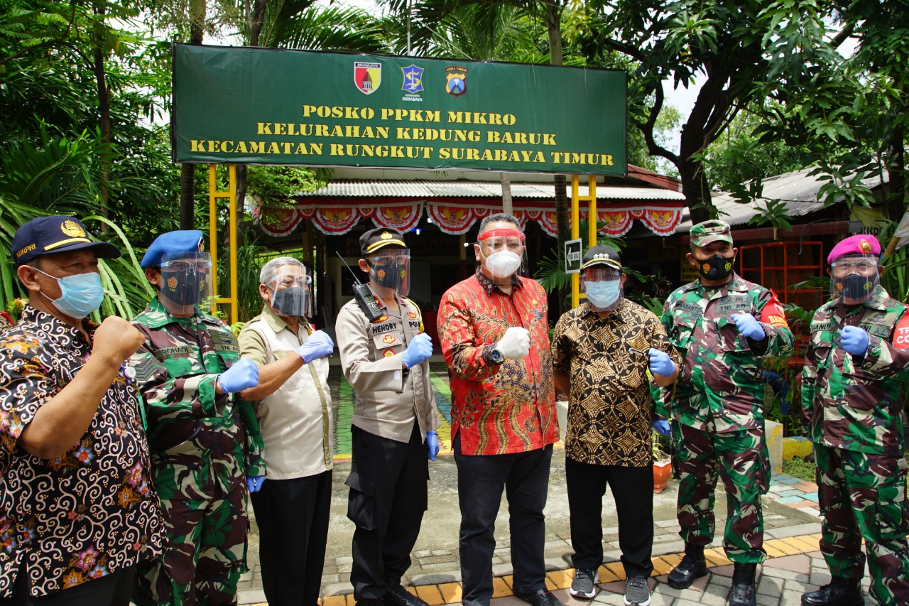 Wali Kota Whisnu Dampingi Panglima TNI Tinjau Pelaksanaan PPKM Mikro di Sur