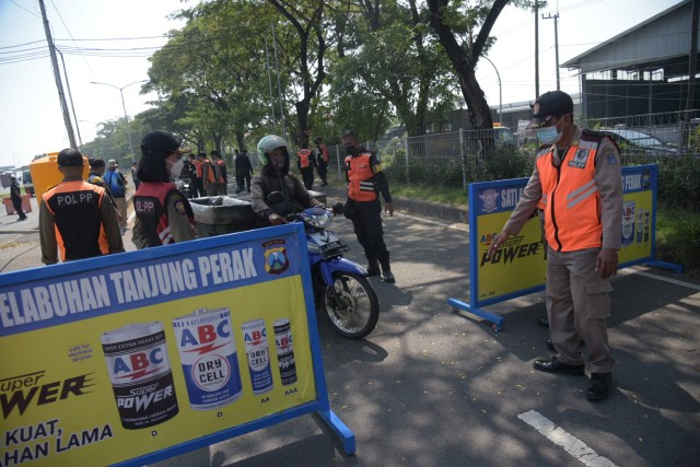 Penyekatan di Suramadu Sudah Capai 8.293 Swab Antigen