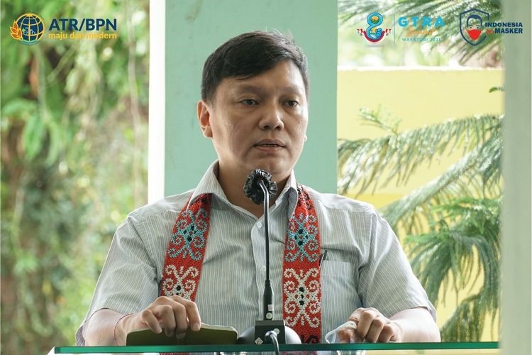 Wakil Menteri ATR/Wakil Kepala BPN Surya Tjandra saat menghadiri peletakan batu pertama (groundbreaking) akses jalan PERDANA, Jumat (25/06/2021).