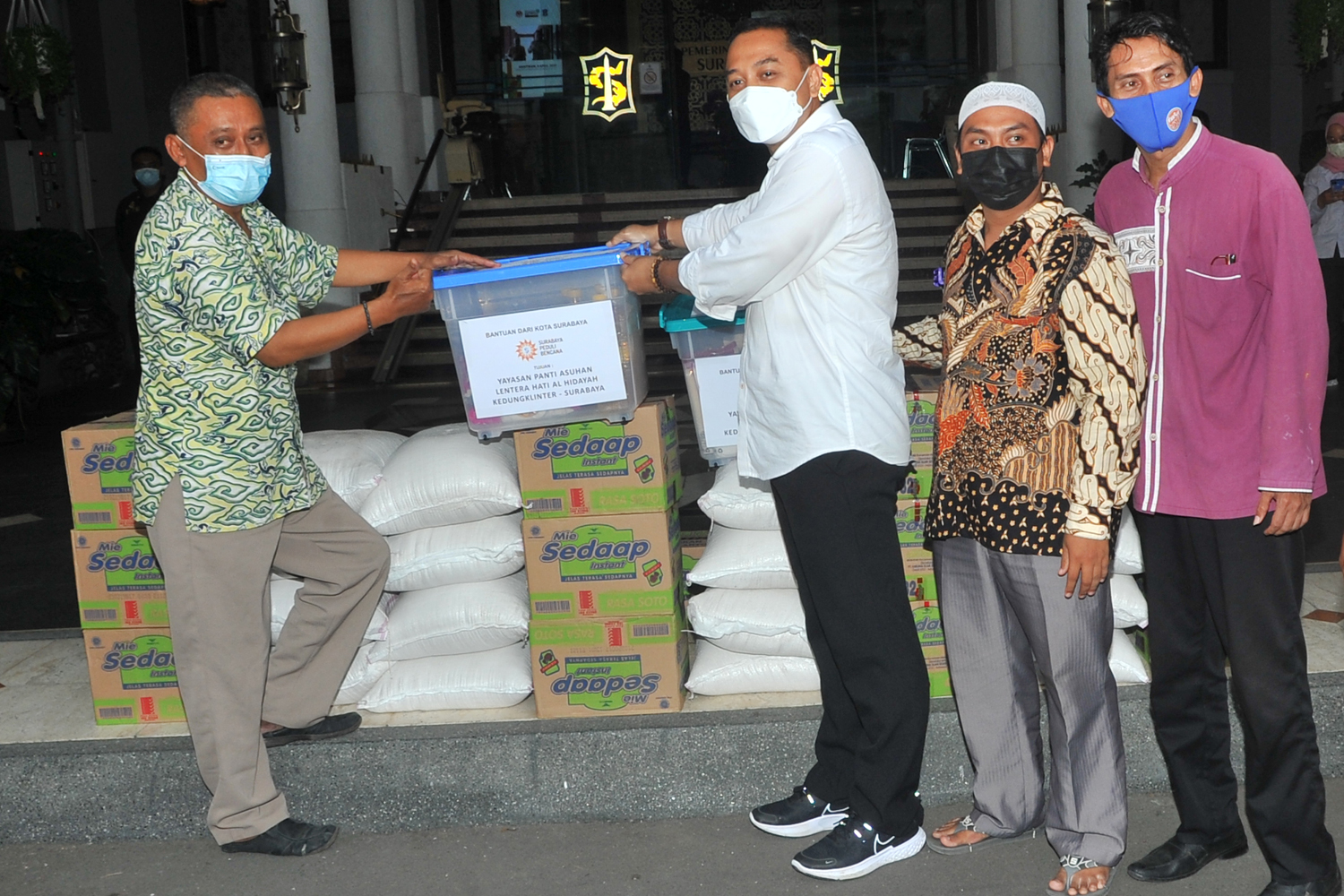 Awali Ramadan, Pemkot Surabaya Berikan Bantuan kepada 29 Panti Asuhan