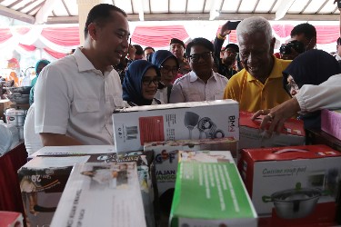 Pemkot Surabaya Gelar Garage Sale Hasilnya Disumbangkan Bayi Stunting