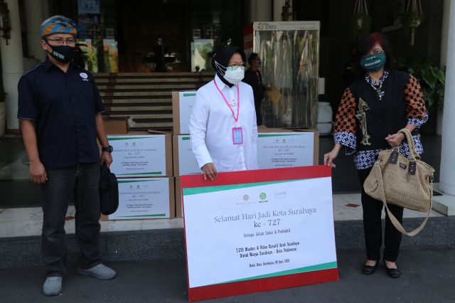 Beri Perhatian Khusus pada Anak, Pemkot Surabaya Terima Ribuan Masker dari 